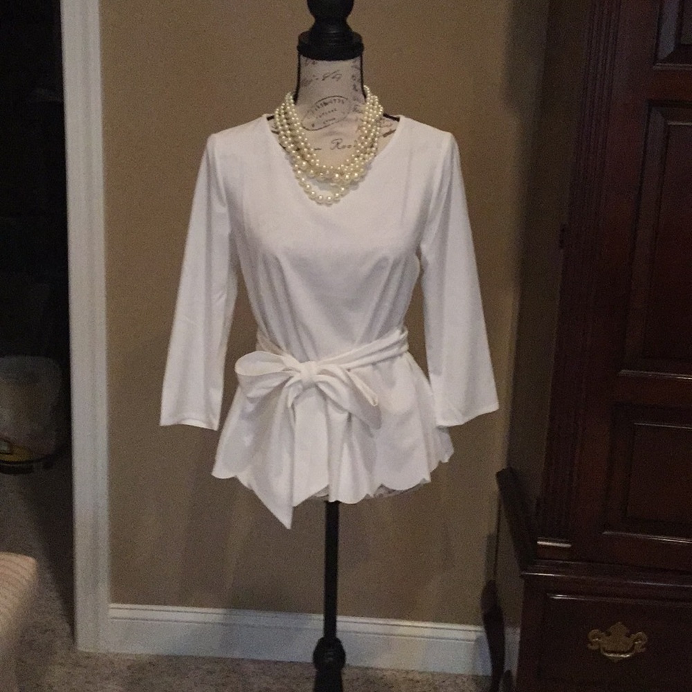 White Polyester Shirt with Tie belt, size small
